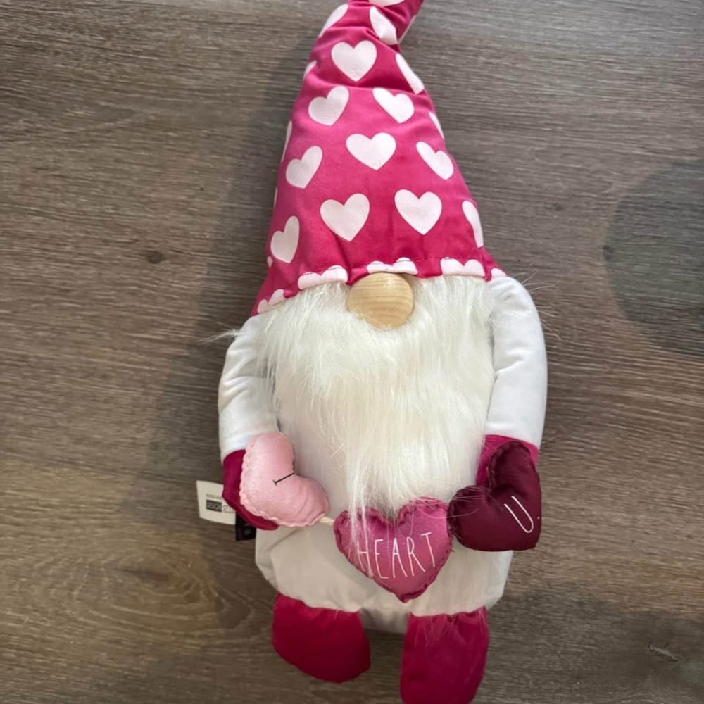 Rae Dunn Valentine’s Day Gnome